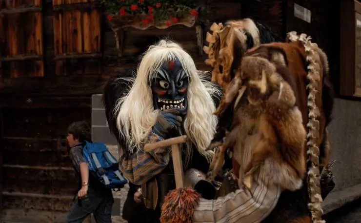 Почти как люди (2009) скачать торрент бесплатно Почти как люди (2009) фильм скачать торрент бесплатно