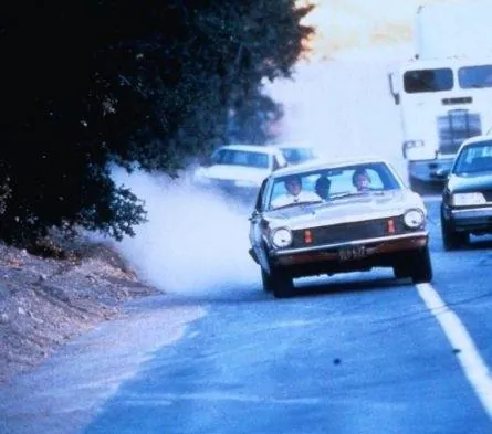 Автомобиль-беглец (1996) скачать торрент файл Автомобиль-беглец (1996) фильм скачать торрент файл