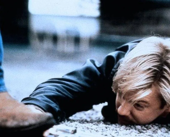 Под прикрытием (1989) скачать торрент бесплатно Под прикрытием (1989) фильм скачать торрент бесплатно