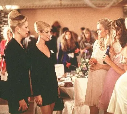 Роми и Мишель на встрече выпускников (1997) в хорошем качестве скачать торрент файл Роми и Мишель на встрече выпускников (1997) фильм в хорошем качестве скачать торрент файл