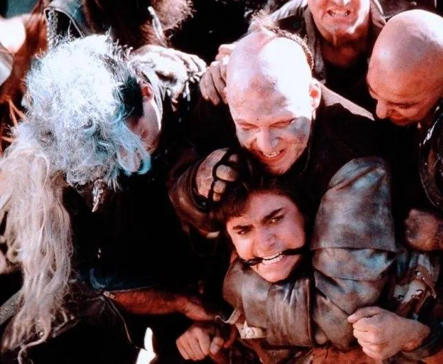 Никогда не рано умирать (1986) скачать торрент файл Никогда не рано умирать (1986) фильм скачать торрент файл