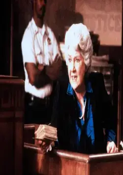 Чокнутая (1987) скачать торрент бесплатно Чокнутая (1987) фильм скачать торрент бесплатно