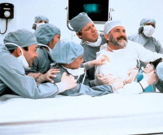 Молодость, больница, любовь (1982) в хорошем качестве скачать торрент файл Молодость, больница, любовь (1982) фильм в хорошем качестве скачать торрент файл