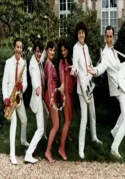 Клара и симпатяги (1981) скачать торрент файл Клара и симпатяги (1981) фильм скачать торрент файл