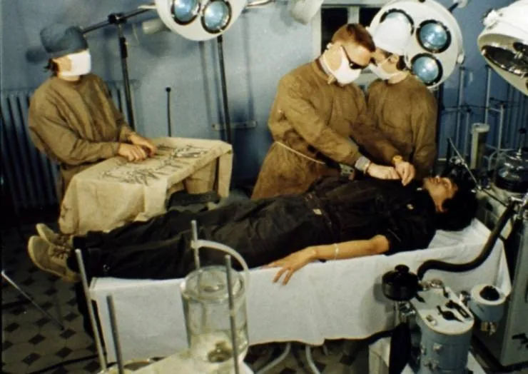 Конец каникул (1986) скачать торрент бесплатно Конец каникул (1986) фильм скачать торрент бесплатно