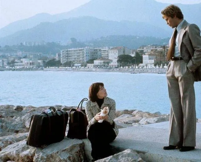 Романтичная англичанка (1975) скачать торрент файл Романтичная англичанка (1975) фильм скачать торрент файл