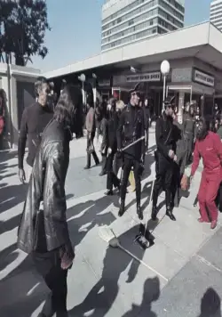 Завоевание планеты обезьян (1972) скачать торрент файл Завоевание планеты обезьян (1972) фильм скачать торрент файл