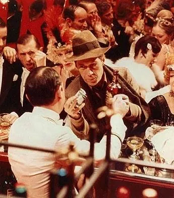 Змеиное яйцо (1977) в хорошем качестве скачать торрент файл Змеиное яйцо (1977) фильм в хорошем качестве скачать торрент файл