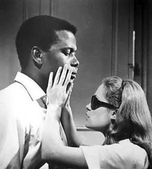 Клочок синевы (1965) скачать торрент бесплатно Клочок синевы (1965) фильм скачать торрент бесплатно