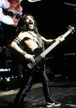 Это Spinal Tap (1984) в хорошем качестве скачать торрент файл Это Spinal Tap (1984) фильм в хорошем качестве скачать торрент файл