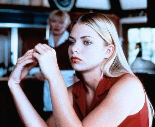 Ядовитый плющ: Новое совращение (1996) скачать торрент бесплатно Ядовитый плющ: Новое совращение (1996) фильм скачать торрент бесплатно