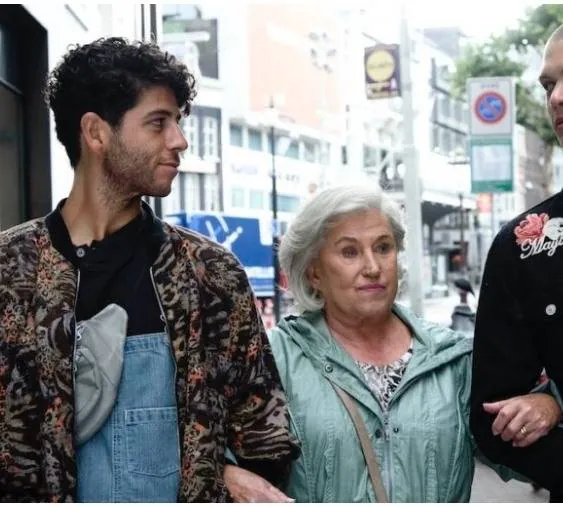 Просто друзья (2018) скачать торрент бесплатно Просто друзья (2018) фильм скачать торрент бесплатно