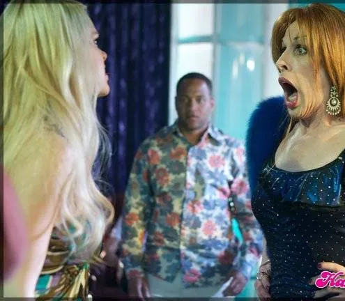 Красотки (2010) в хорошем качестве скачать торрент файл Красотки (2010) фильм в хорошем качестве скачать торрент файл