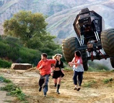 Дорожное чудовище (2003) скачать торрент бесплатно Дорожное чудовище (2003) фильм скачать торрент бесплатно