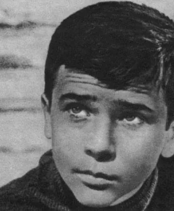 Я родом из детства (1966) скачать торрент бесплатно Я родом из детства (1966) фильм скачать торрент бесплатно