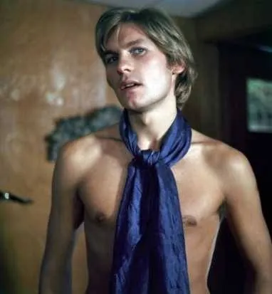 Дориан Грей (1970) скачать торрент бесплатно Дориан Грей (1970) фильм скачать торрент бесплатно