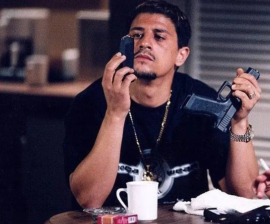 Ограбление по-французски (2003) скачать торрент бесплатно Ограбление по-французски (2003) фильм скачать торрент бесплатно