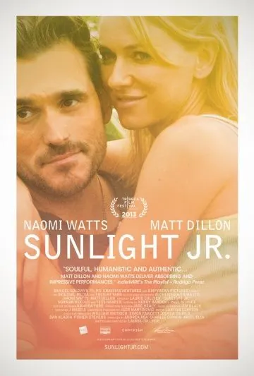 Луч света младший / Sunlight Jr. (2013) фильм скачать через торрет бесплатно в хорошем качестве