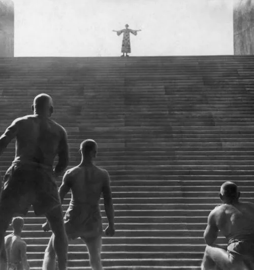 Метрополис (1927) скачать торрент бесплатно Метрополис (1927) фильм скачать торрент бесплатно