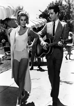 Да здравствует Лас-Вегас (1964) скачать торрент бесплатно Да здравствует Лас-Вегас (1964) фильм скачать торрент бесплатно