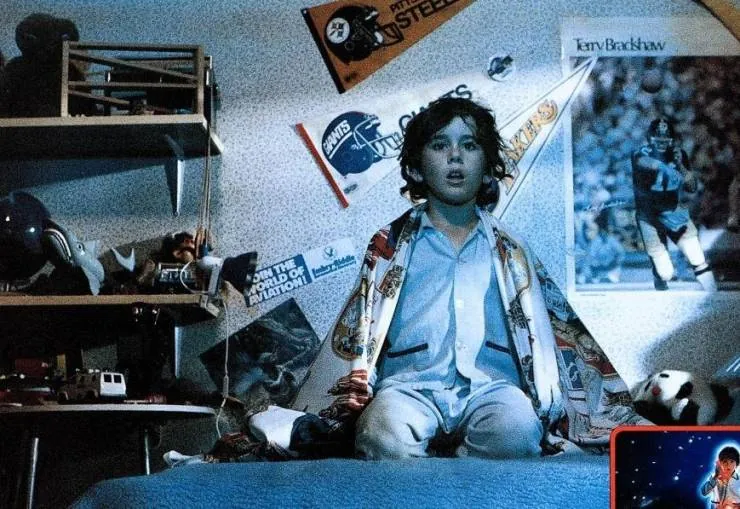 Вступая в контакт (1985) скачать торрент бесплатно Вступая в контакт (1985) фильм скачать торрент бесплатно