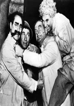 Ночь в Касабланке (1946) скачать торрент файл Ночь в Касабланке (1946) фильм скачать торрент файл