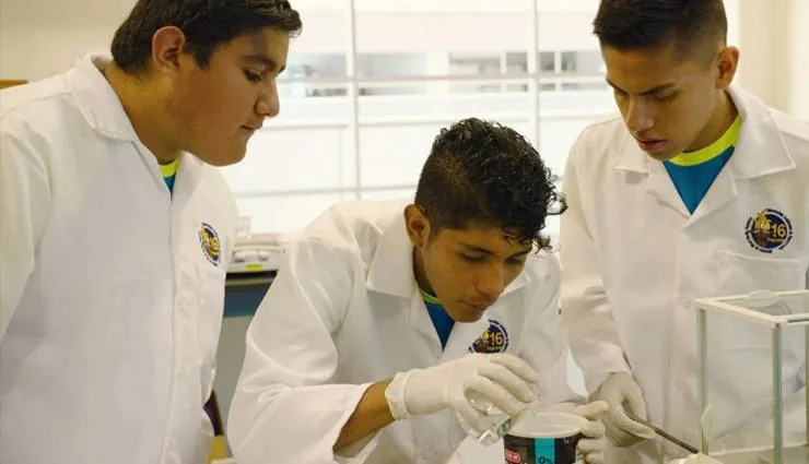 Изобретая завтра (2018) скачать торрент бесплатно Изобретая завтра (2018) фильм скачать торрент бесплатно