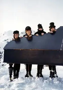 На помощь! (1965) скачать торрент файл На помощь! (1965) фильм скачать торрент файл