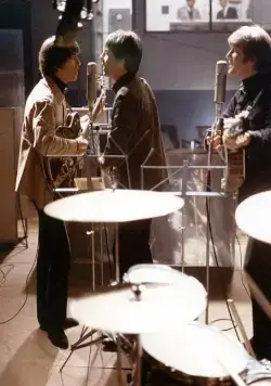 На помощь! (1965) в хорошем качестве скачать торрент файл На помощь! (1965) фильм в хорошем качестве скачать торрент файл