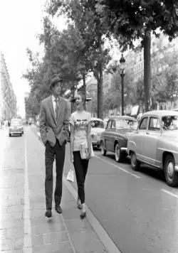 На последнем дыхании (1960) скачать торрент файл На последнем дыхании (1960) фильм скачать торрент файл