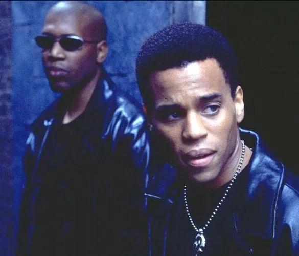 Не умирай в одиночку (2004) скачать торрент файл Не умирай в одиночку (2004) фильм скачать торрент файл