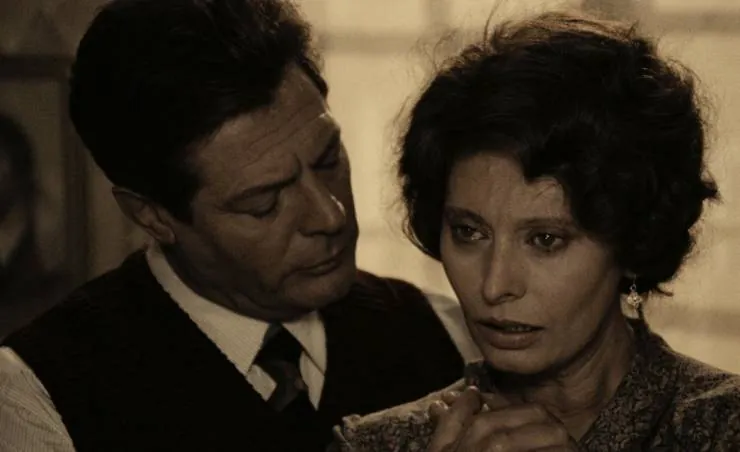 Необычный день (1977) скачать торрент бесплатно Необычный день (1977) фильм скачать торрент бесплатно