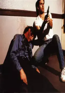 Маньяк-полицейский (1988) скачать торрент бесплатно Маньяк-полицейский (1988) фильм скачать торрент бесплатно