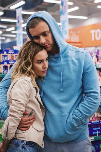 (НЕ)идеальный мужчина (2020) cериал скачать через торрет бесплатно в хорошем качестве