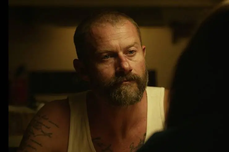 Микки и медведь (2019) скачать торрент бесплатно Микки и медведь (2019) фильм скачать торрент бесплатно