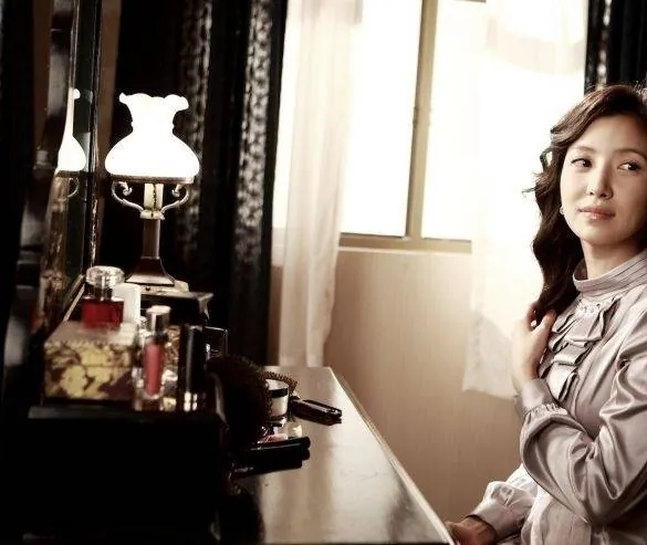 Параллельная жизнь (2010) скачать торрент файл Параллельная жизнь (2010) фильм скачать торрент файл