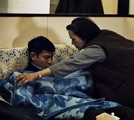 Простая жизнь (2011) скачать торрент бесплатно Простая жизнь (2011) фильм скачать торрент бесплатно