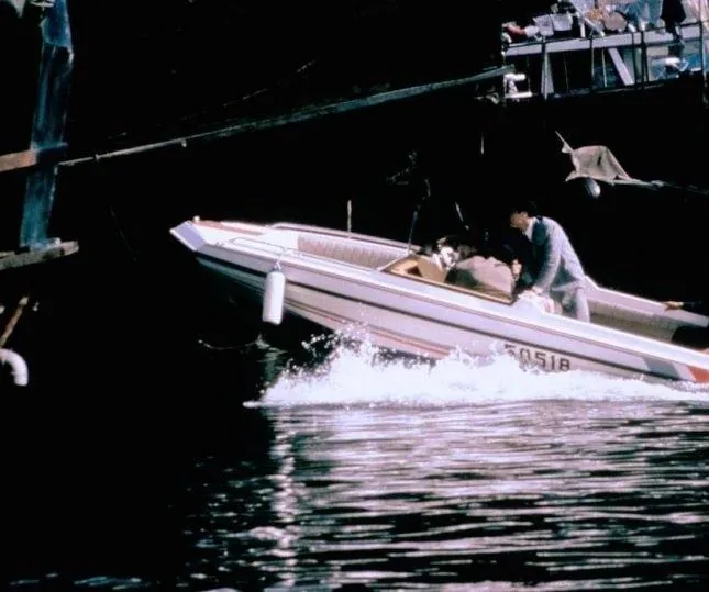 Охотники на дьявола (1989) скачать торрент бесплатно Охотники на дьявола (1989) фильм скачать торрент бесплатно