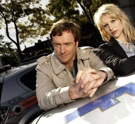 Несовместимые (2010) 1-2 сезон 1-4,5,6 серия скачать торрент бесплатно Несовместимые (2010) сериал 1-4,5,6 серию 1-2 сезона скачать торрент бесплатно