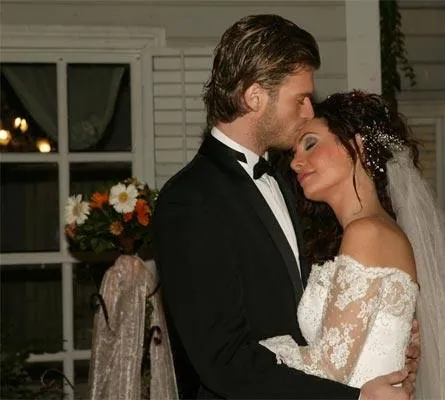 Серебро (2005) 1-3 сезон 1-37,38,39 серия скачать торрент бесплатно Серебро (2005) сериал 1-37,38,39 серию 1-3 сезона скачать торрент бесплатно