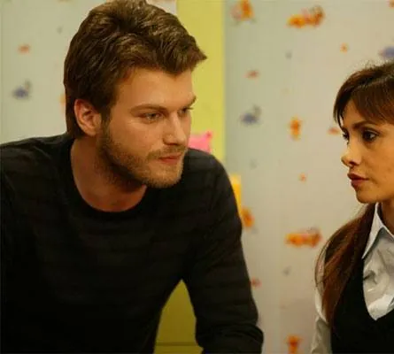 Серебро (2005) 1-3 сезон 1-37,38,39 серия в хорошем качестве скачать торрент файл Серебро (2005) сериал 1-37,38,39 серию 1-3 сезона в хорошем качестве скачать торрент файл