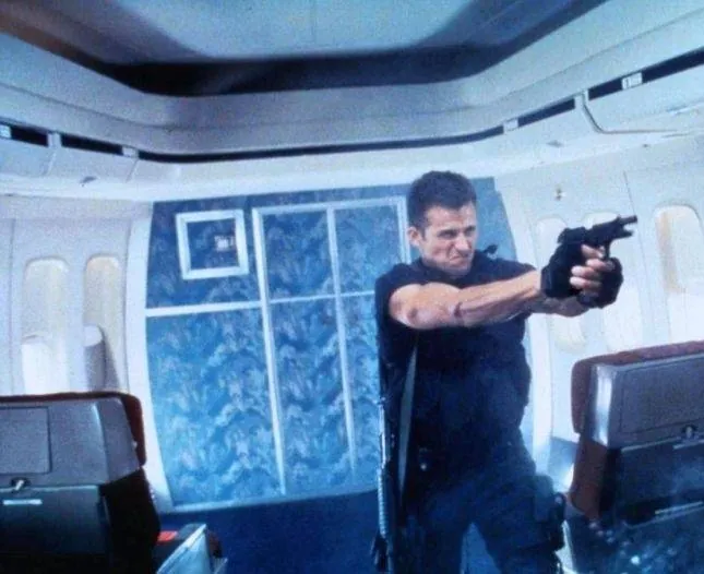 Приказано уничтожить (1997) скачать торрент бесплатно Приказано уничтожить (1997) фильм скачать торрент бесплатно