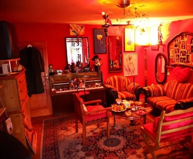 Драган Венде — Западный Берлин (2014) скачать торрент файл Драган Венде — Западный Берлин (2014) фильм скачать торрент файл