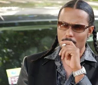 Король Авеню (2010) в хорошем качестве скачать торрент файл Король Авеню (2010) фильм в хорошем качестве скачать торрент файл