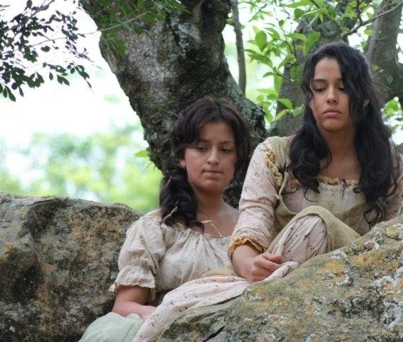 Шпионка (2010) в хорошем качестве скачать торрент файл Шпионка (2010) сериал в хорошем качестве скачать торрент файл