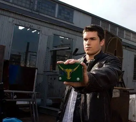 Камен Райдер: Драгон Найт (2008) скачать торрент файл Камен Райдер: Драгон Найт (2008) сериал скачать торрент файл