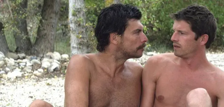 Незнакомец у озера (2013) скачать торрент бесплатно Незнакомец у озера (2013) фильм скачать торрент бесплатно