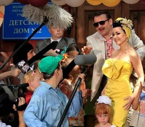 Аманда О (2010) 1 сезон 1-18,19,20 серия в хорошем качестве скачать торрент файл Аманда О (2010) сериал 1-18,19,20 серию 1 сезона в хорошем качестве скачать торрент файл