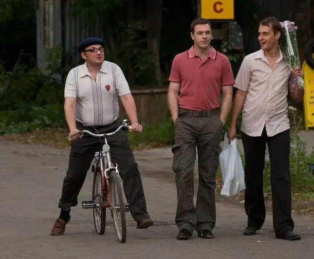 Спальный район (2009) 1 сезон 1-112,113,114 серия скачать торрент бесплатно Спальный район (2009) сериал 1-112,113,114 серию 1 сезона скачать торрент бесплатно