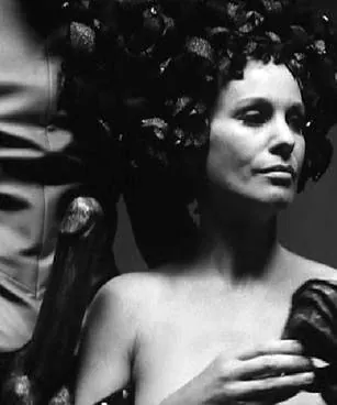 Ритуал (1969) скачать торрент бесплатно Ритуал (1969) фильм скачать торрент бесплатно